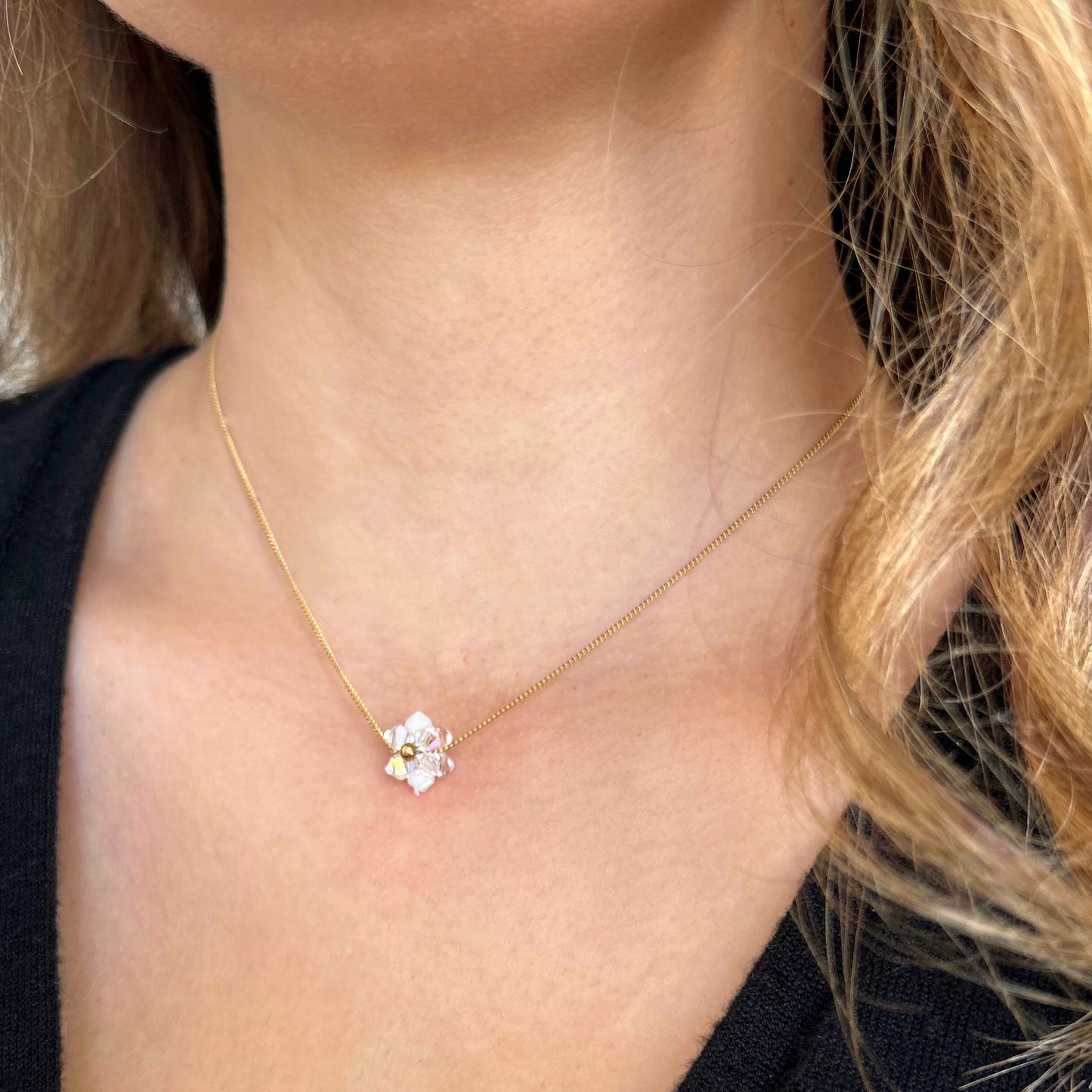 Collier fleur en Crystal